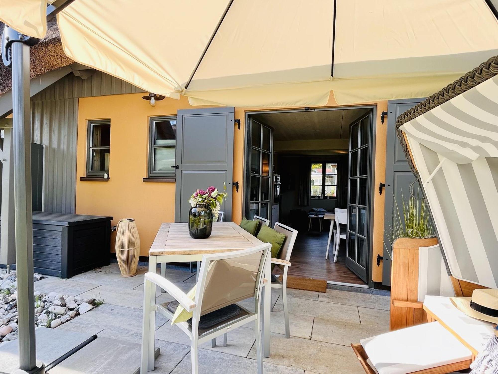 Ferienhaus Strandleben 09 Feriendorf Klein Stresow Ruegen By Ruyastay プットブス エクステリア 写真
